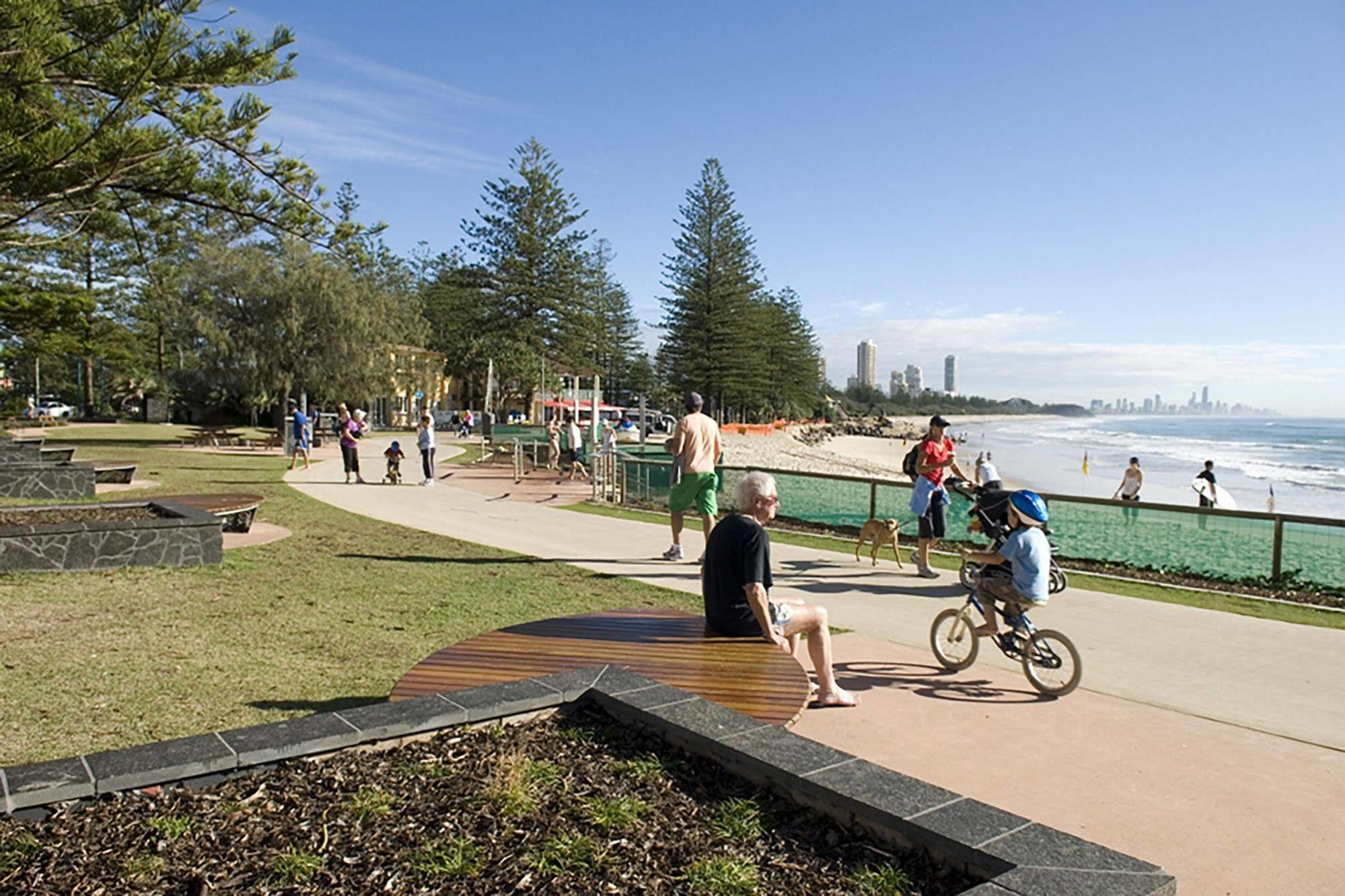 Aussie Resort Gold Coast Exterior photo